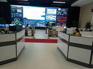 長沙雙勝機房設(shè)備有限公司,長沙防靜電地板,長沙防靜電地板價格,機房裝修,機房墻板,防靜電接地